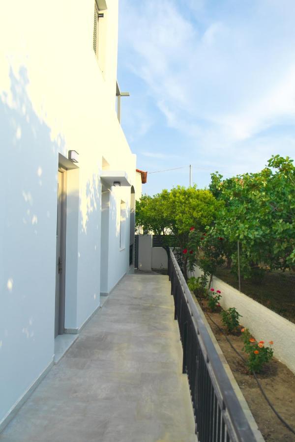 Giovana'S Pool House Aegina Exterior photo